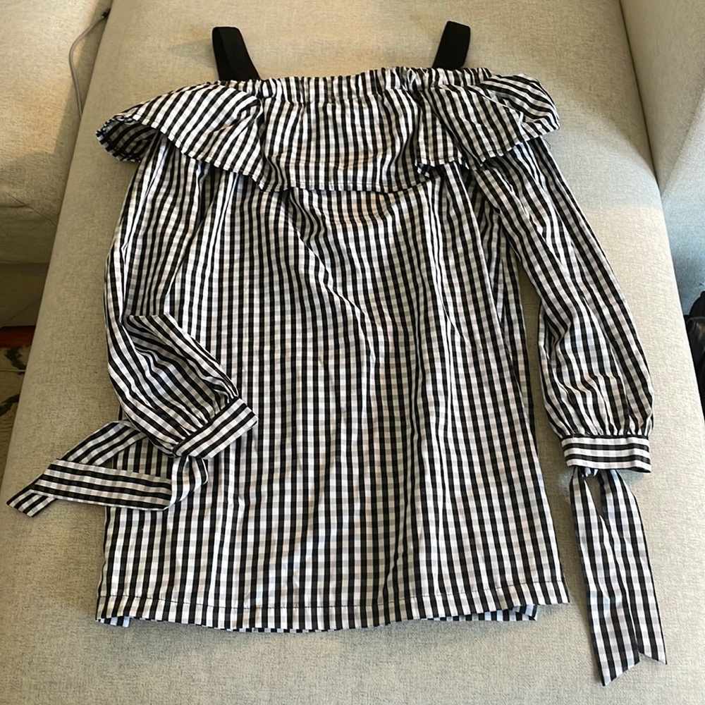 Never worn with tags- Boohoo gingham dress